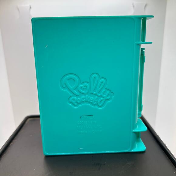 2018 Polly Pocket Micro Mini Middle School Compact GFM48. 1 DOLL - Picture 3 of 9